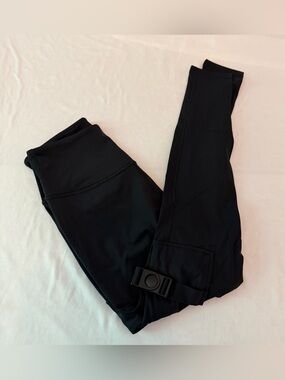 Firmabs Black Cargo Pocket Leggings Buckle Detail High Rise Athletic Pants S